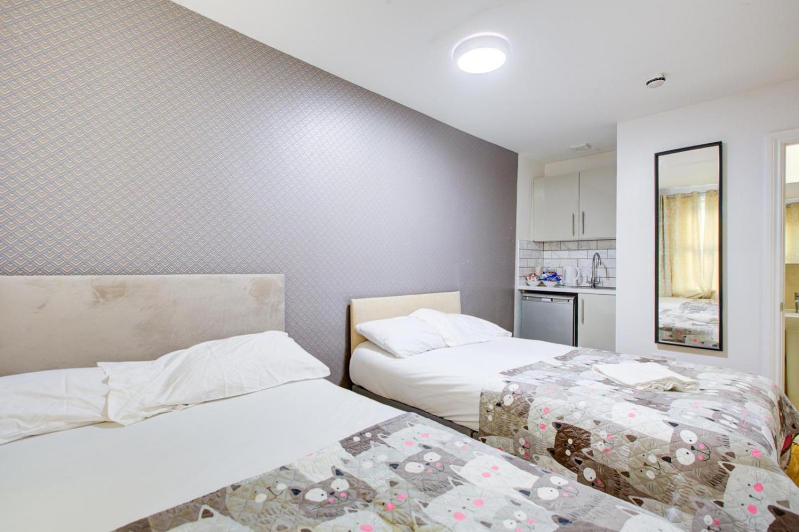 King Hotel Лондон Екстериор снимка